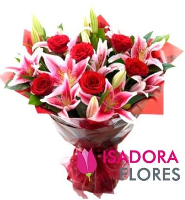 Lírios com rosas