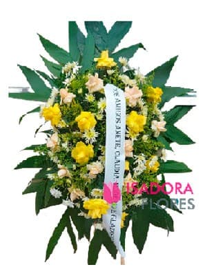 Coroa de Flores com rosas amarelas e champagne