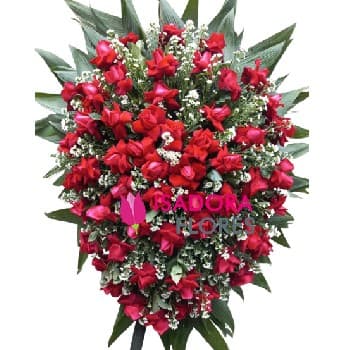 Coroa de Flores com Rosas vermelhas