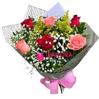 Duo com rosas
