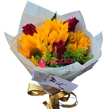 Buquê de Girassol e rosas