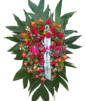 Coroa de Flores com rosas