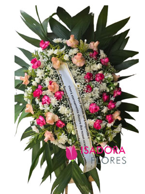 Coroa de Flores cor de rosa